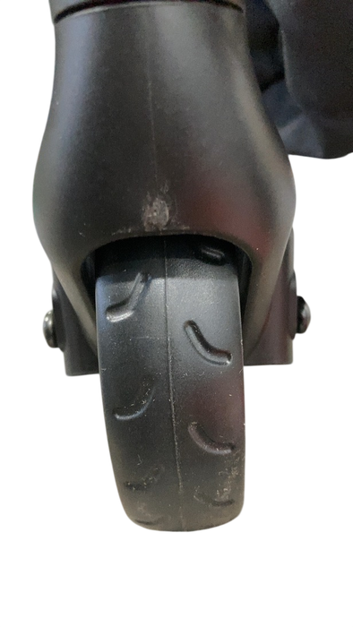 Shop Colugo Compact Stroller, 2023, Olive at GoodBuy Gear