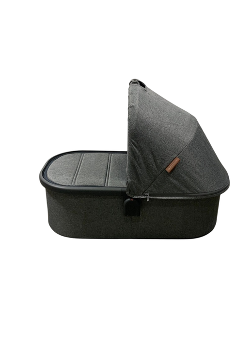 Shop UPPAbaby V2 Bassinet, Greyson (Charcoal Melange) at GoodBuy Gear