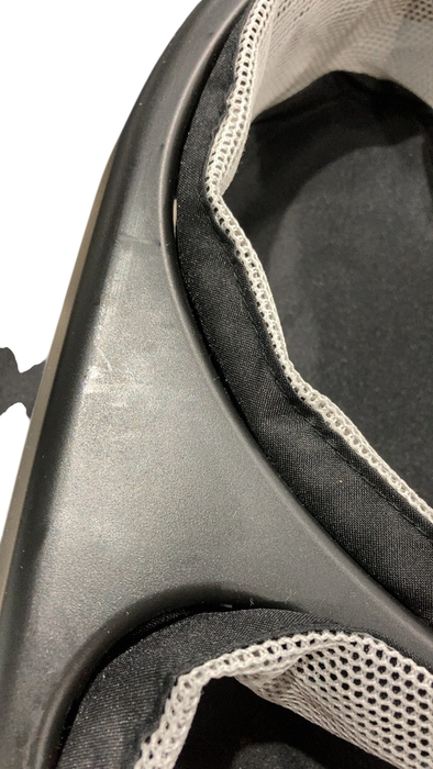 Shop Graco Day2Dream Travel Bassinet Playard, Lo at GoodBuy Gear