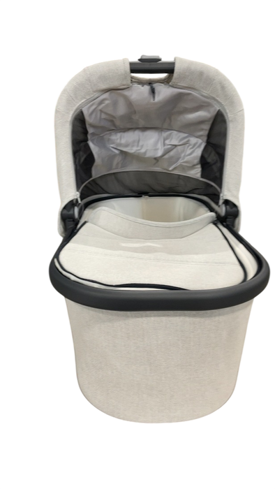 Shop UPPAbaby V2 Bassinet, Anthony (White & Grey Chenille) at GoodBuy Gear