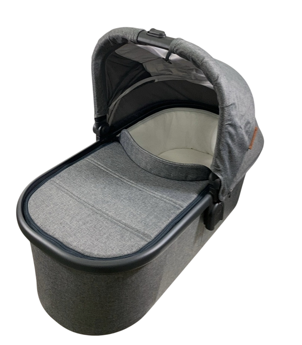 Shop UPPAbaby V2 Bassinet, Greyson (Charcoal Melange) at GoodBuy Gear