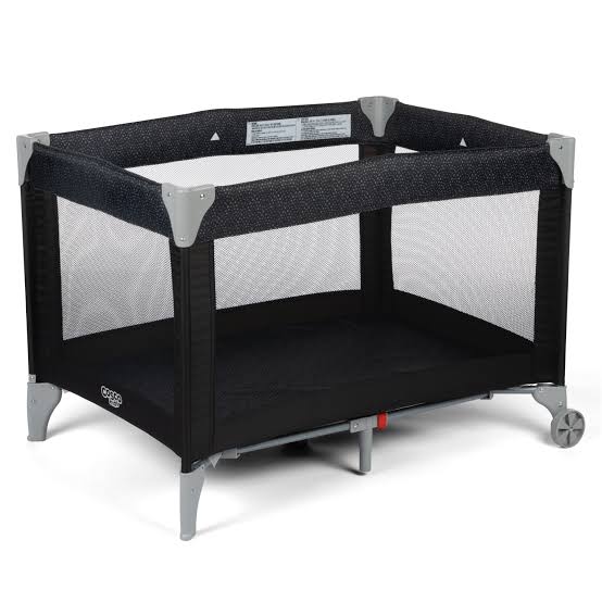 Cosco Kids Funsport Play Yard, Noir Dot