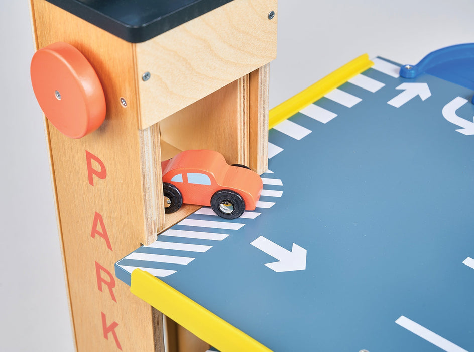 Mentari Multi-Level Garage with Lift