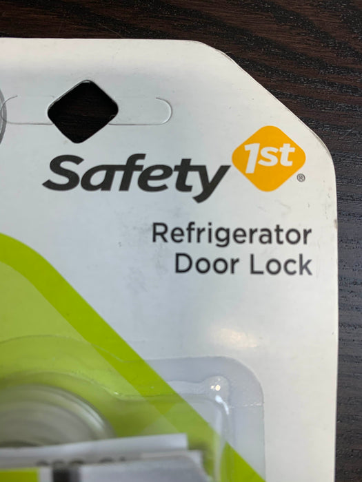 secondhand Safety 1st Refrigerator Door Lock