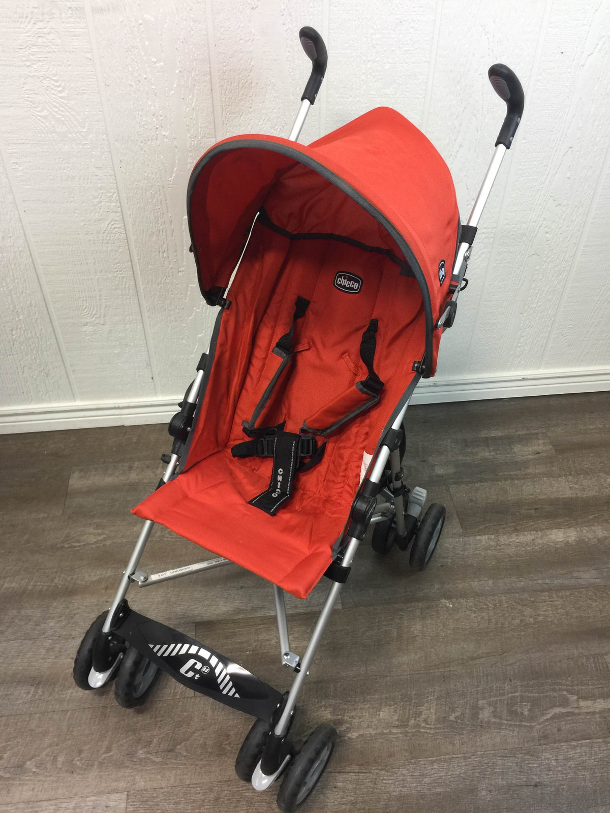 Chicco Capri Lightweight Stroller 2014