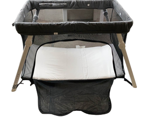 Guava Family Lotus Travel Crib