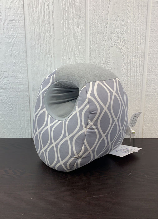 secondhand Itzy Ritzy Infant Feeding Support Pillow