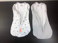 secondhand SwaddleMe Arms Free Convertible Pod 2pk