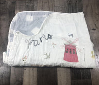 secondhand LouLou Lollipop Deluxe Muslin Baby Quilt, Paris