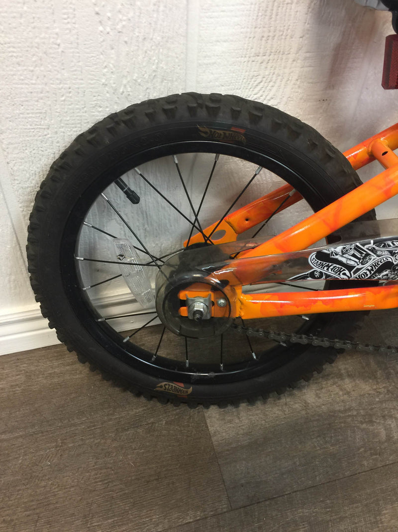 dynacraft hot wheels 18 inch bike