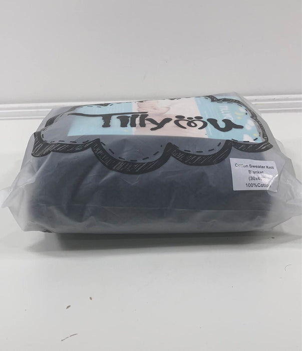 used Tillyou Cotton Knit Blanket