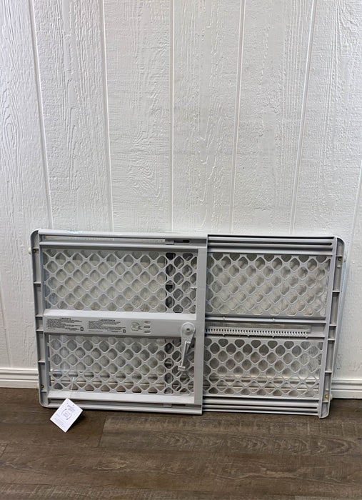 used North States My Pet Expandable Gate
