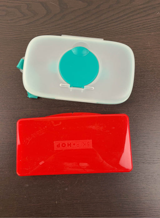 used BUNDLE Skip Hop Wipes Containers