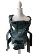 used BabyBjorn Baby Carrier Mini, Green