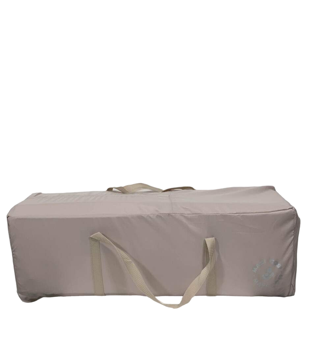 Shop Maxi-Cosi Swift Play Yard, Horizon Sand at GoodBuy Gear