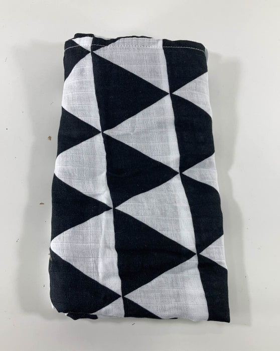 Shop Cloud Island Muslin Blanket at GoodBuy Gear