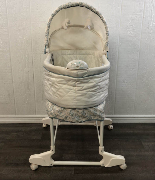 secondhand Safety 1st Nod-A-Way Bassinet