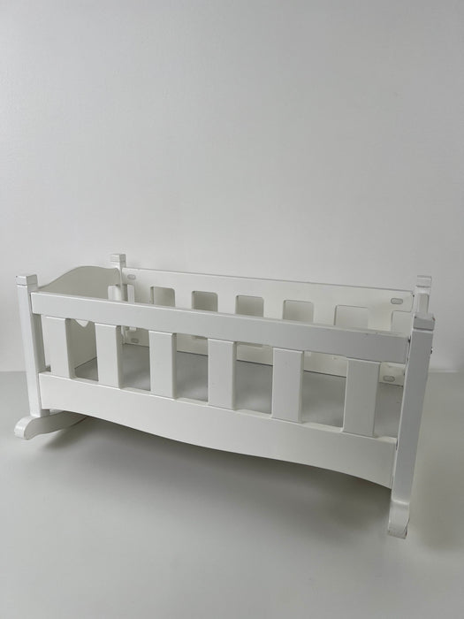 secondhand Melissa & Doug Mine To Love Doll Crib