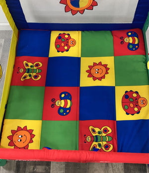 Graco pack n play totbloc best sale bugs quilt