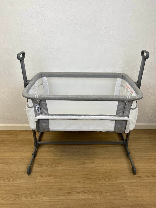 used Milliard Bedside Bassinet Side Sleeper/Portable Infant Crib