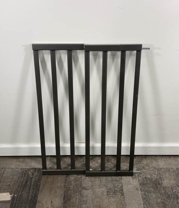 secondhand Summer Infant Decorative Wood and Metal 32 in. Pressure Mounted Gate