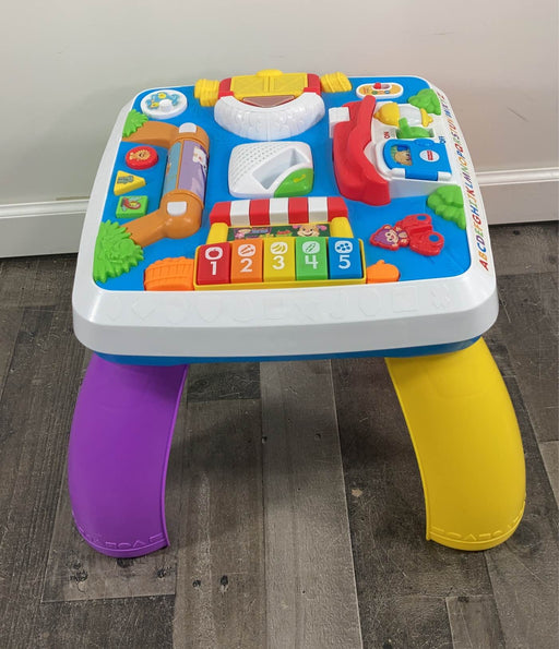 secondhand Fisher Price Laugh & Learn Learning Table