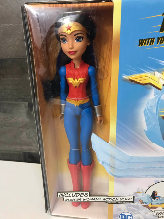 DC Super Hero Girls Wonder Woman Doll & Invisible Jet