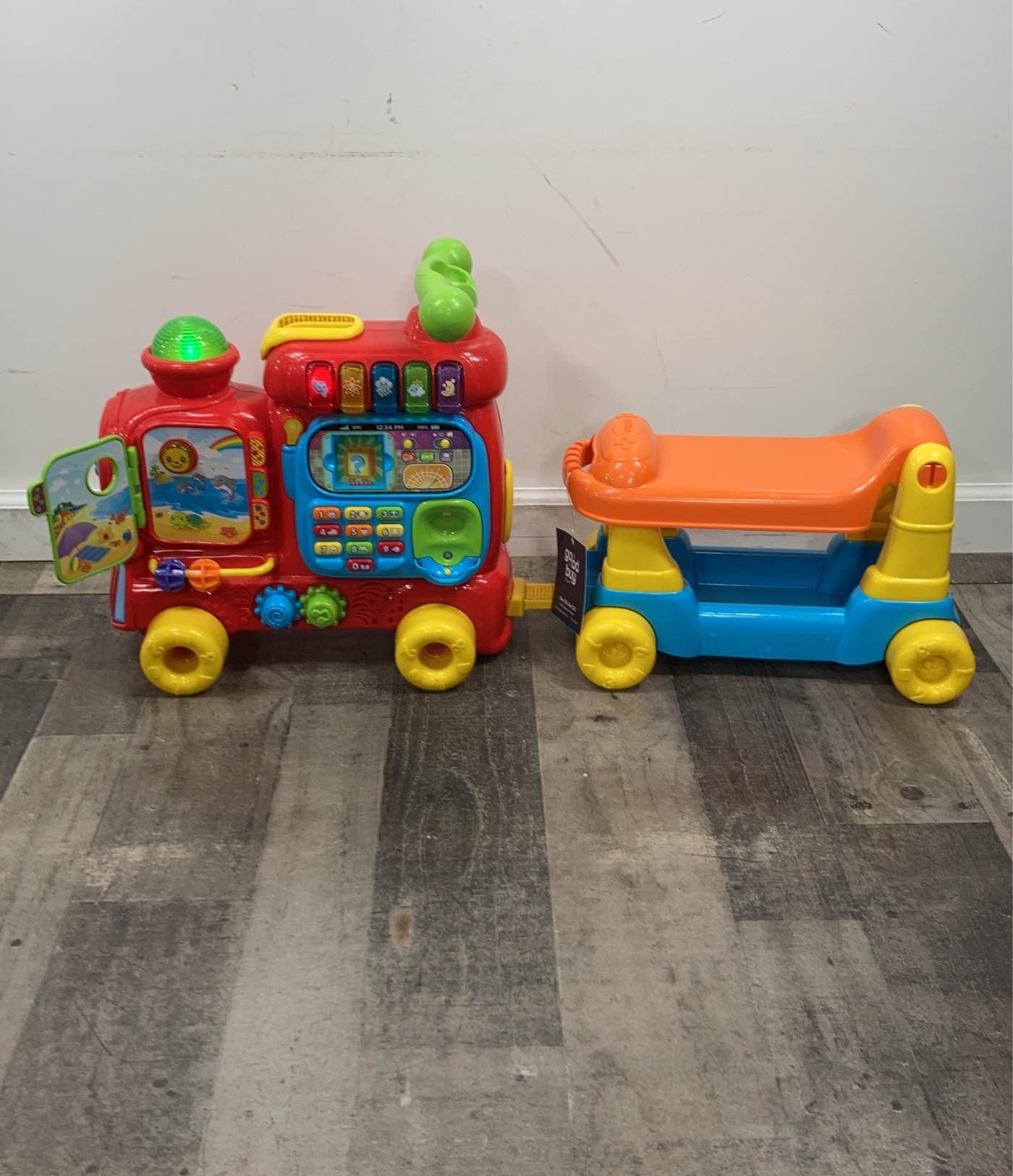 VTech Push and Ride Alphabet Train, Reviews