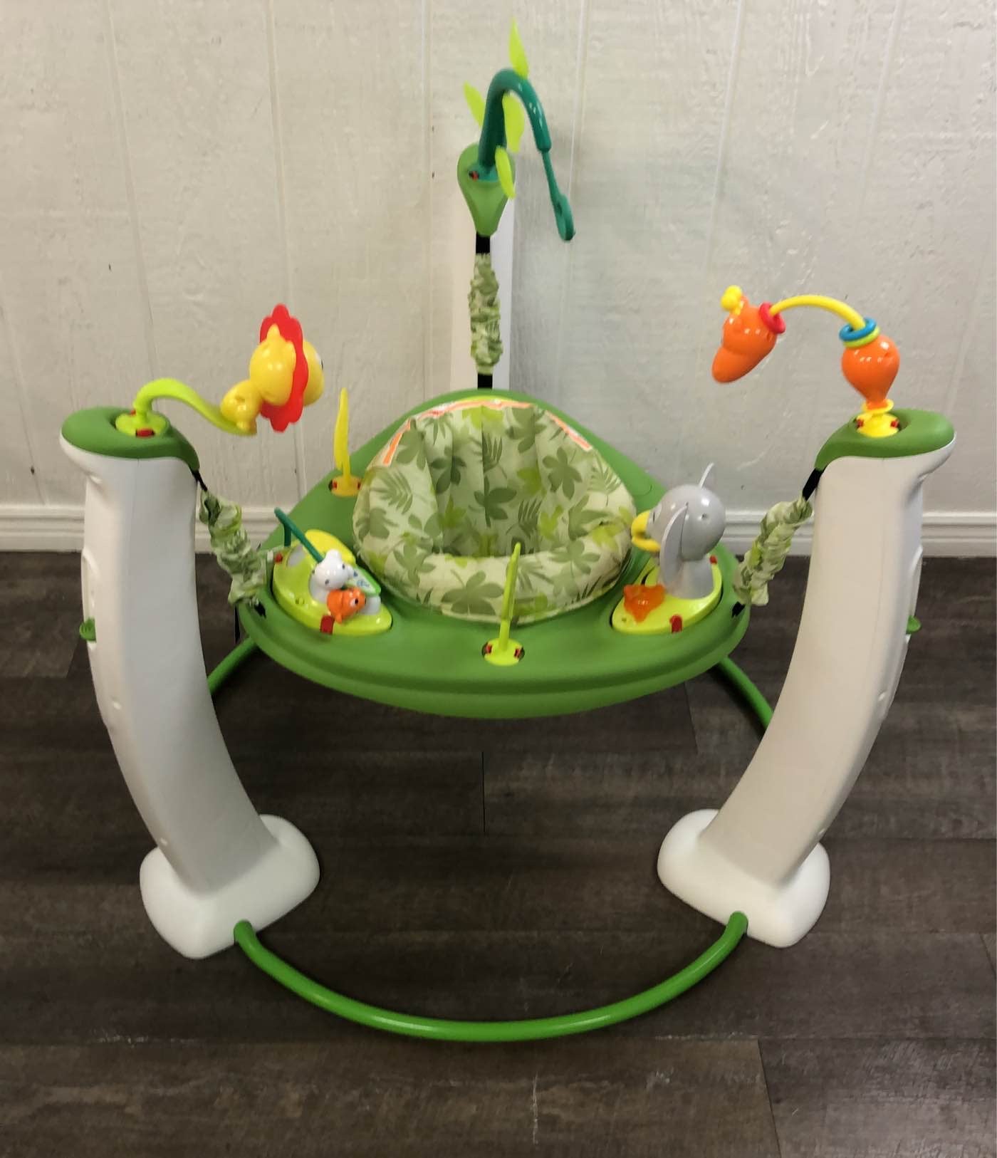 Evenflo ExerSaucer Jump And Learn Activity Center Safari Friends