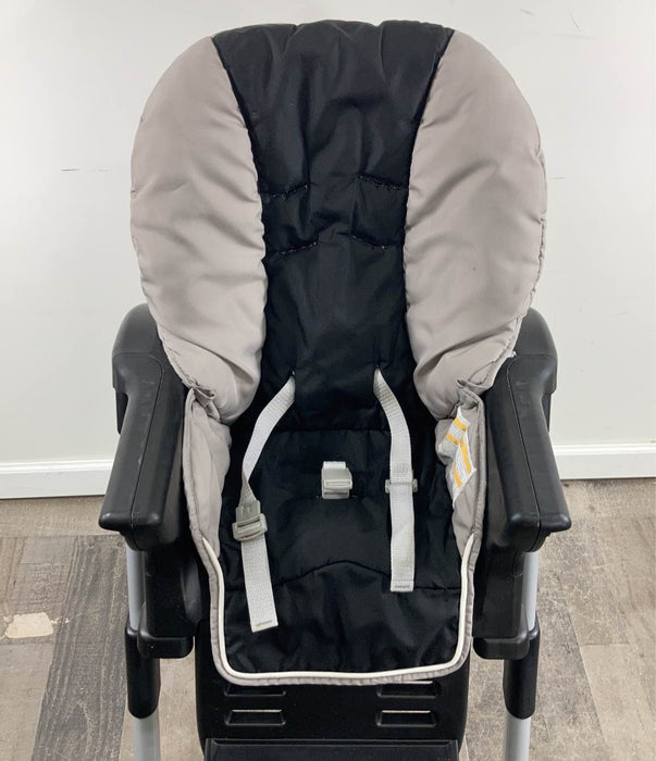 Shop Graco DuoDiner DLX 6-in-1 High Chair, Nude/Black at GoodBuy Gear