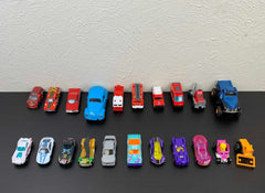 used BUNDLE Hot Wheels Cars