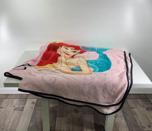 secondhand Disney Princess Blanket