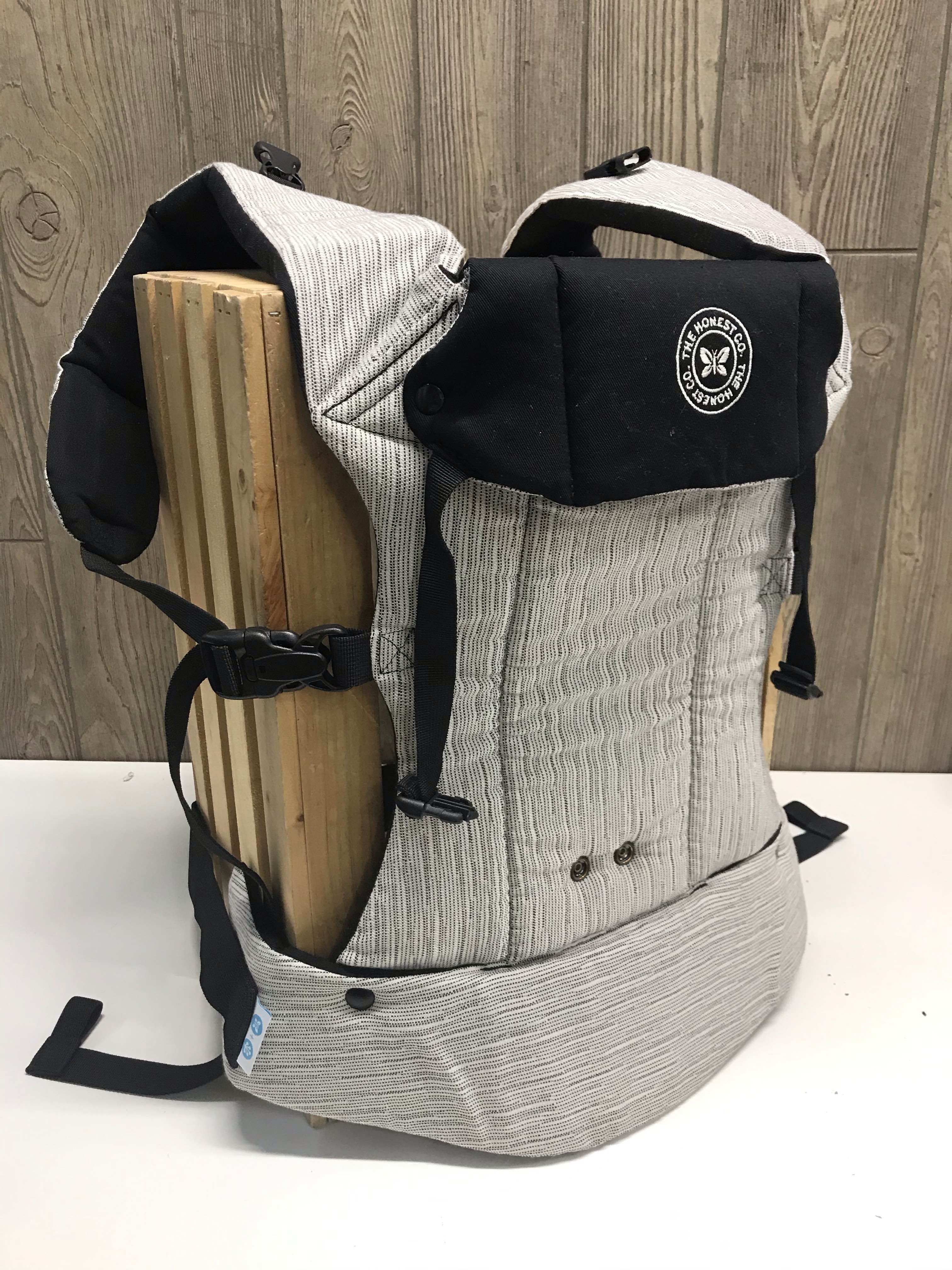 Honest co 2025 baby carrier