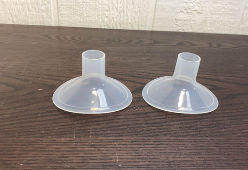 secondhand Medela PersonalFit Breast Shields, 24mm & 27mm