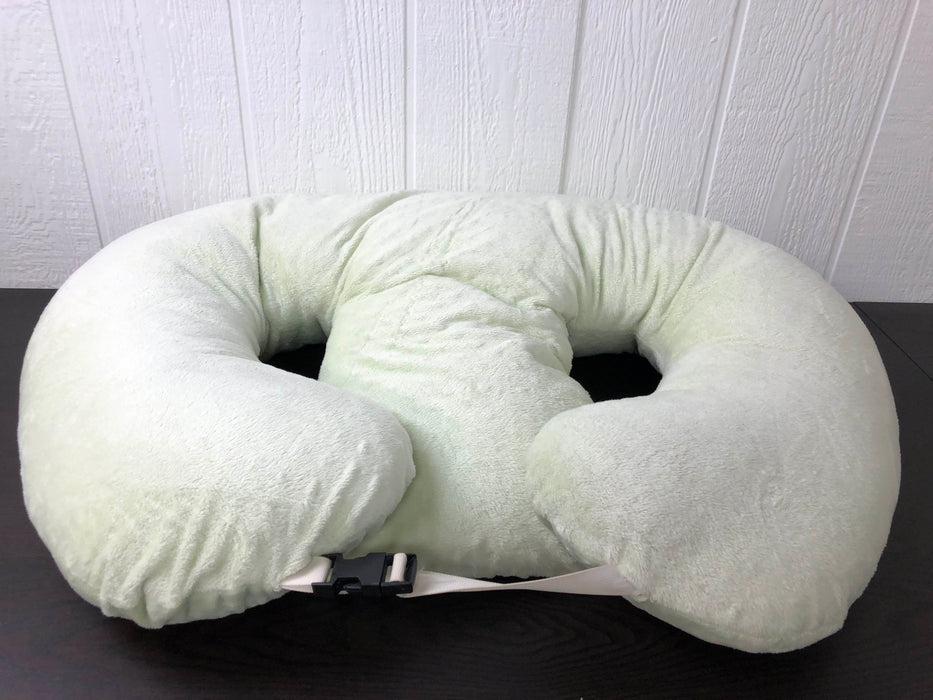 secondhand Twin Z Nursing Pillow