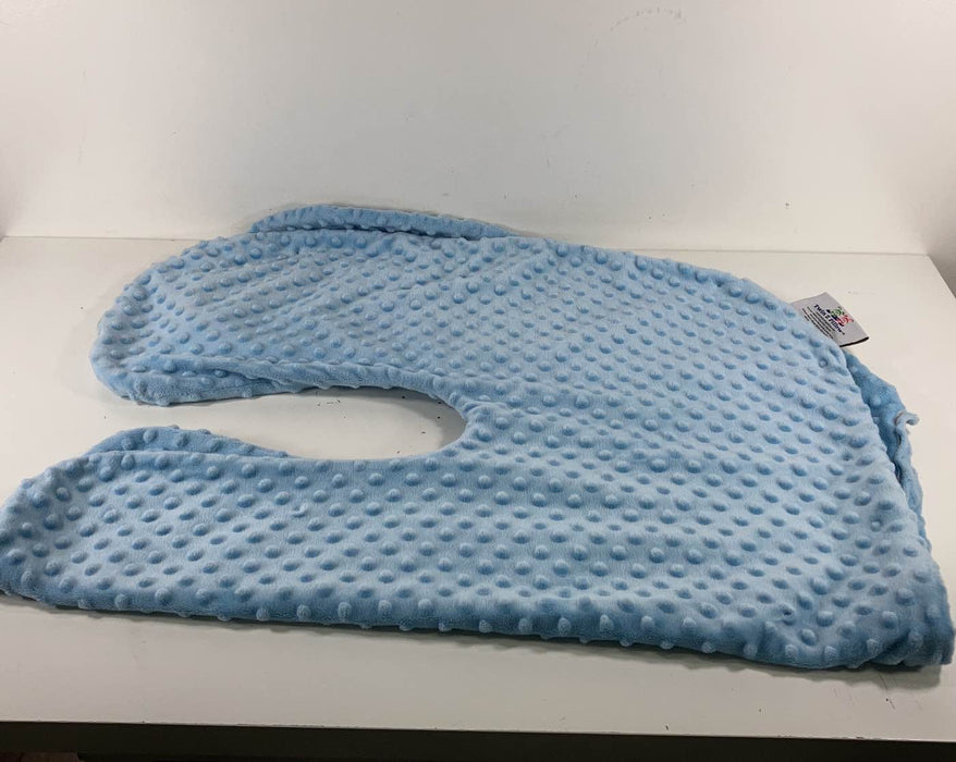 Shop Twin Z Nursing Pillow Cover at GoodBuy Gear