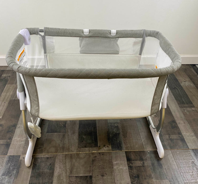 Shop Baby Delight Beside Me Dreamer Bassinet & Bedside Sleeper, Organic Sage at GoodBuy Gear