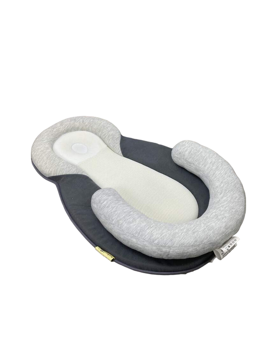 secondhand Babymoov Cosydream Newborn Lounger