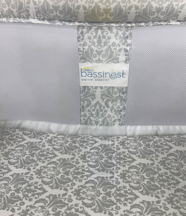 used Halo BassiNest Swivel Sleeper, Premiere Series
