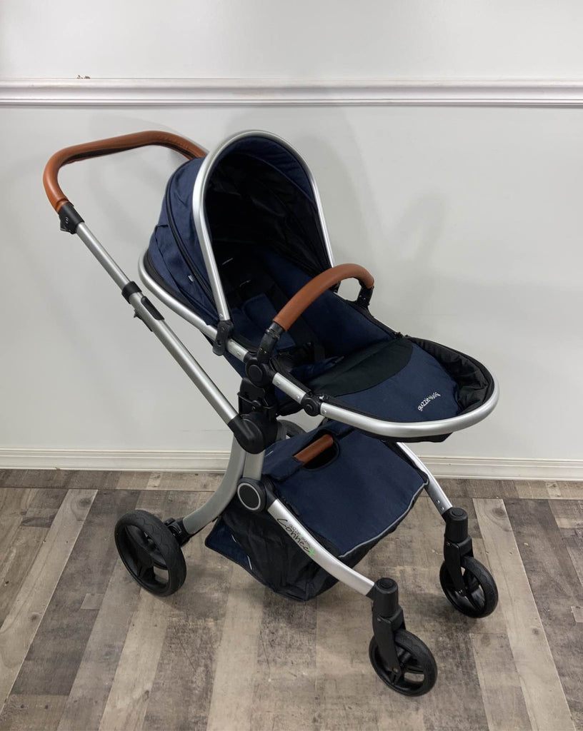 Guzzie And Guss Connect Stroller, 2016, Marina