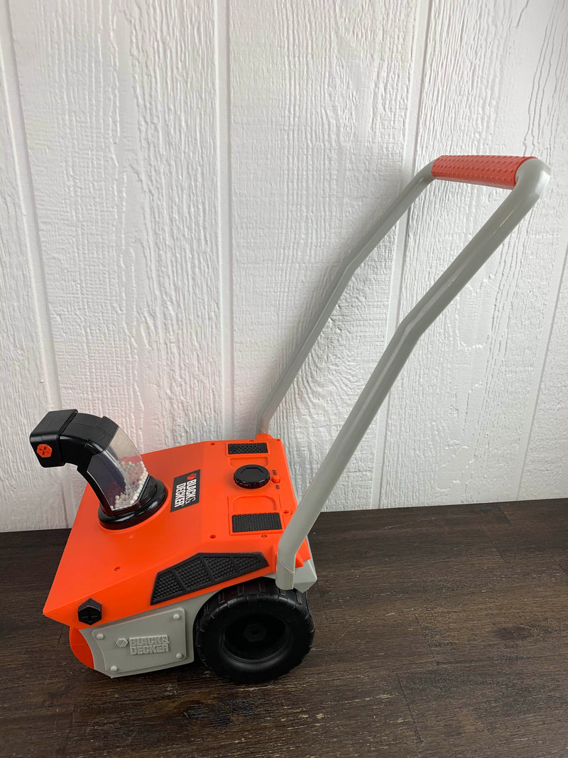 Black+Decker Junior Snow Blower