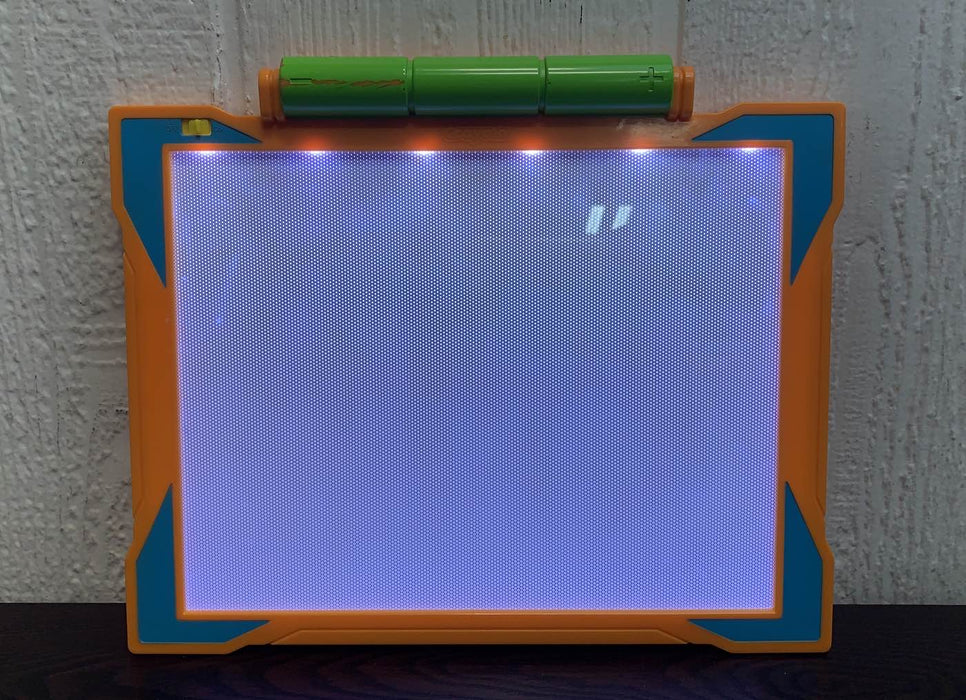 secondhand Crayola Light Up Tracing Pad