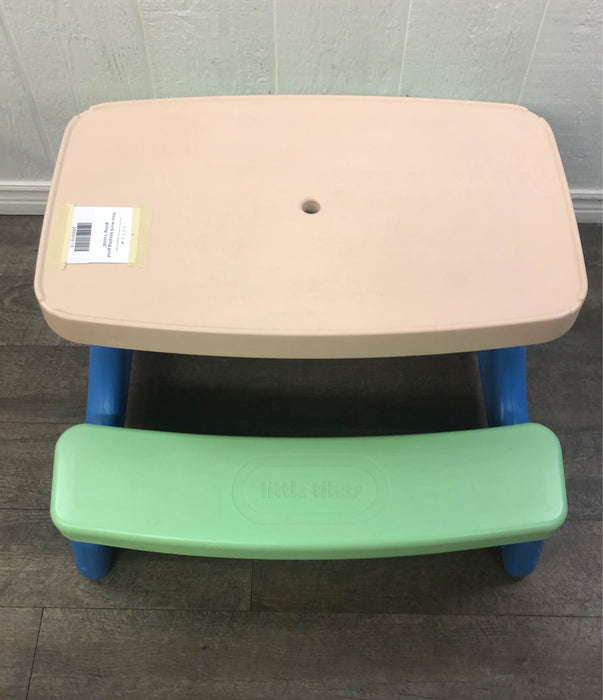 used Little Tikes Easy Store Picnic Table