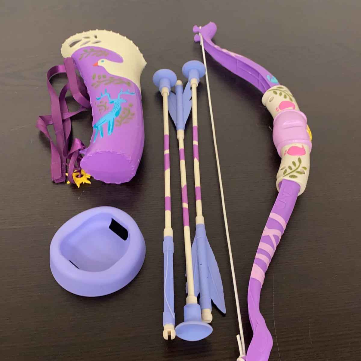 Disney Rapunzel Bow & Arrow Set GoodBuy Gear Disney Rapunzel Bow & Arrow Set GoodBuy Gear