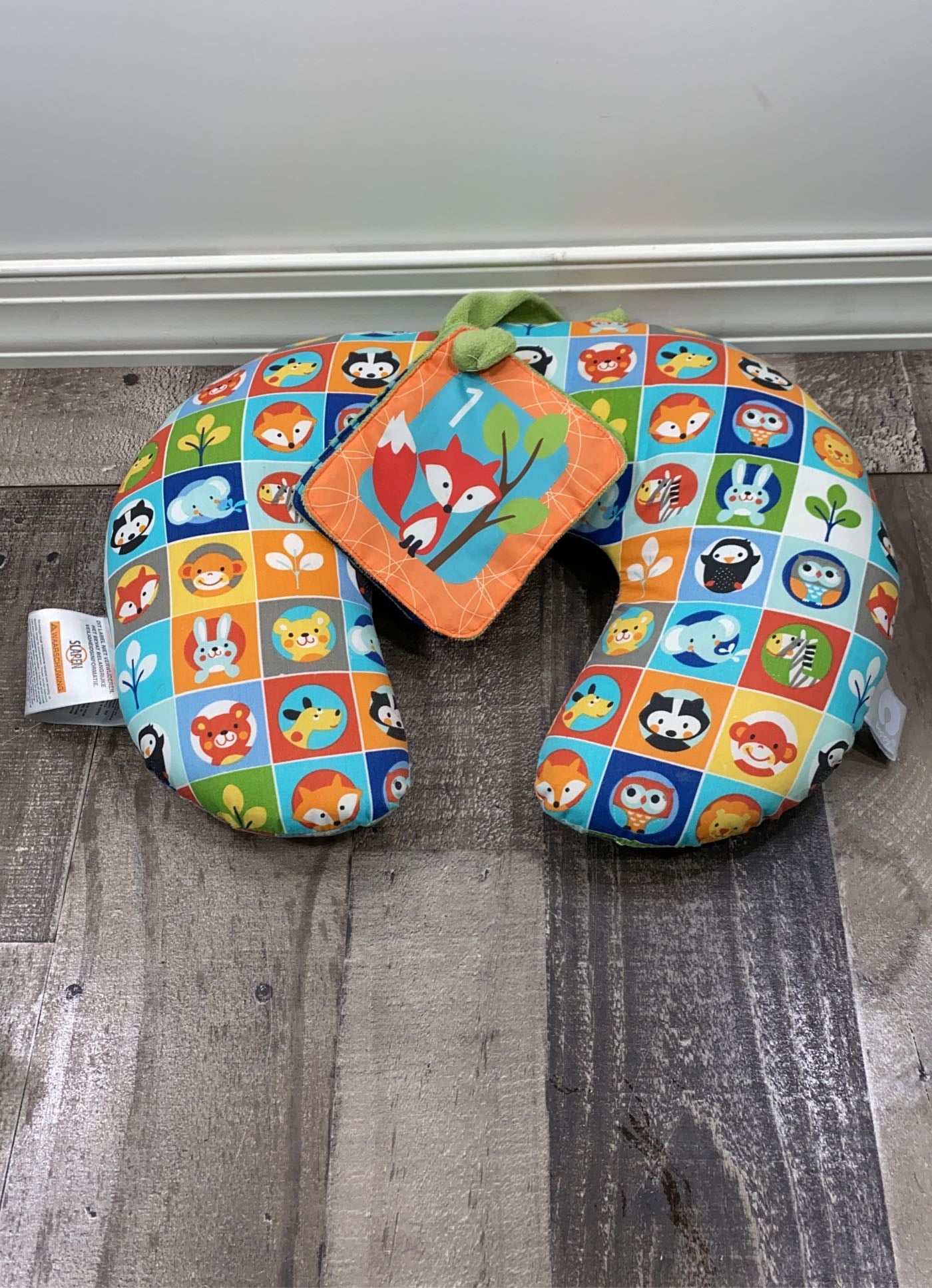 Chicco animal tummy top time pillow