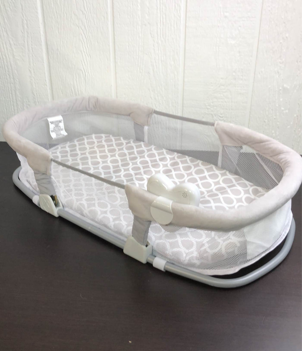 SwaddleMe By Your Side Sleeper Deluxe