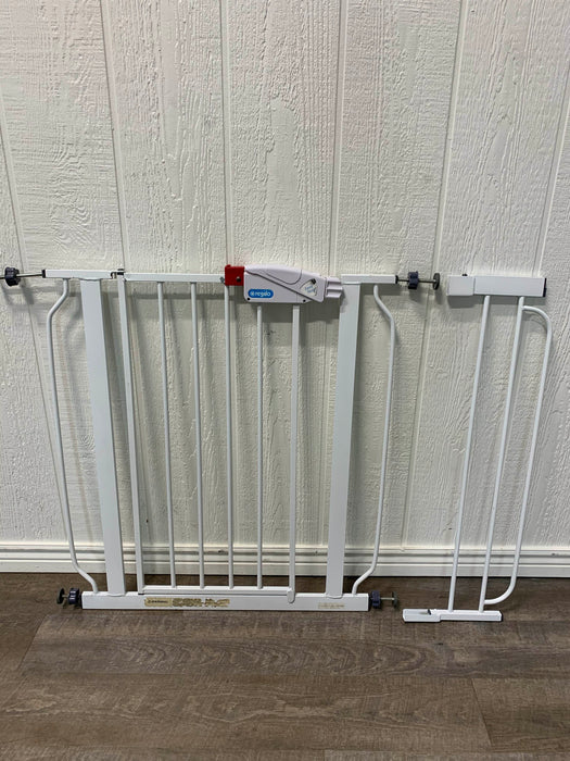 used Regalo Easy Step Gate