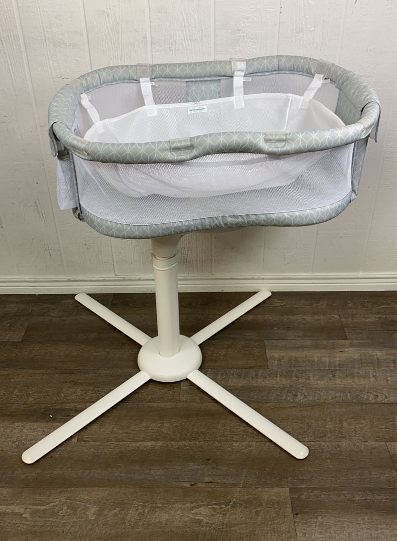 Halo BassiNest Swivel Sleeper, Essentia Series, With Infant Insert and