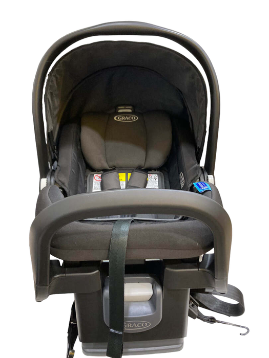 secondhand Graco SnugRide SnugFit 35 Infant Car Seat, 2022, Gotham