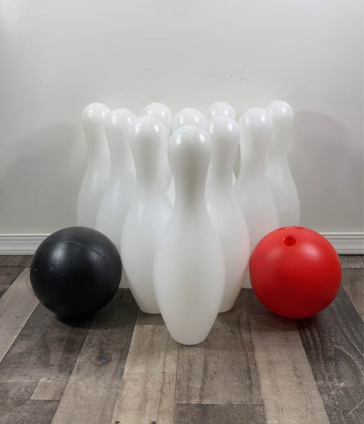 used Play Day Jumbo Bowling Set